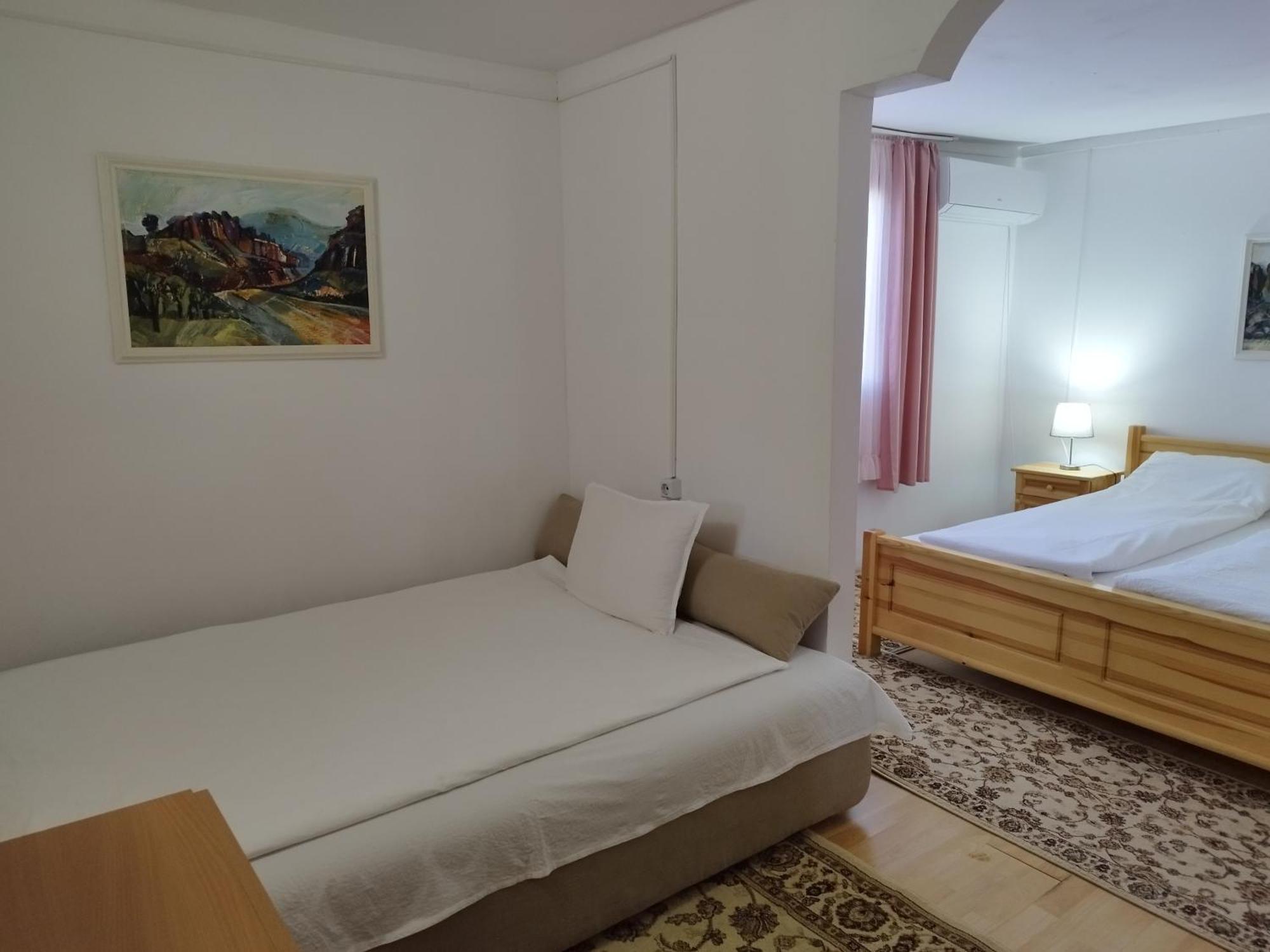 Villa Jun Guest House Belogradtsjik Buitenkant foto